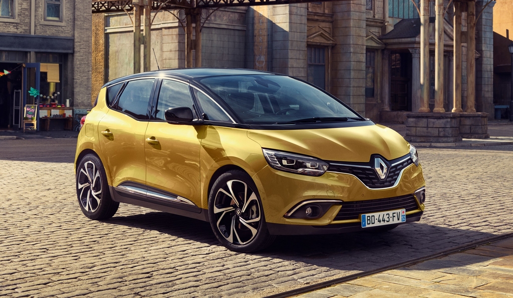 Na blížícím se ženevském autosalonu se Renault pochlubí i novou generací Scénicu