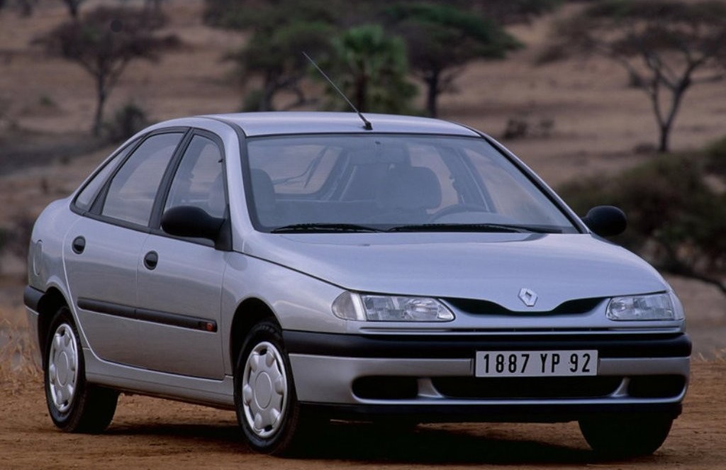 Renault Laguna obohacuje evropskou střední třídu již od roku 1993