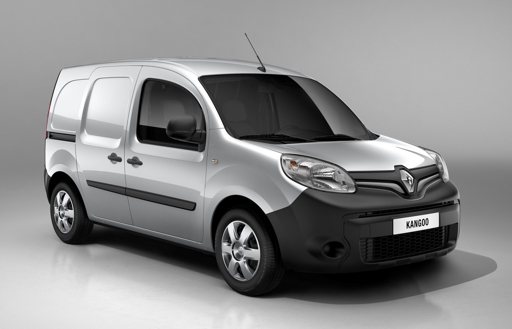 Kangoo Express dostalo novou tvář sladěnou s novým designérským stylem své značky. Modernizace osobní verze bude jistě brzy následovat.