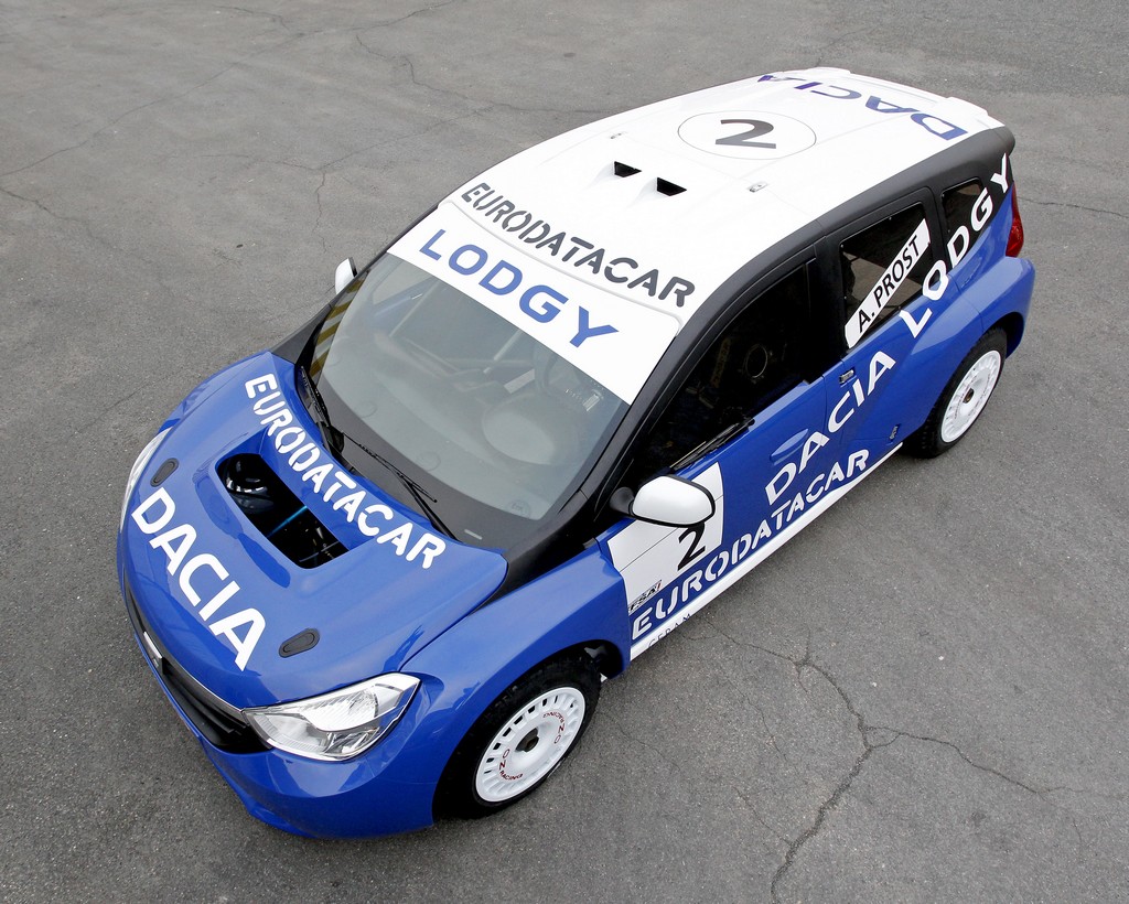 Rodinné MPV Dacia Lodgy se nejprve představí jako sportovní speciál