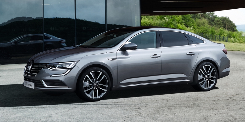 Talisman je jedním z nejelegantnějších současných sedanů střední třídy