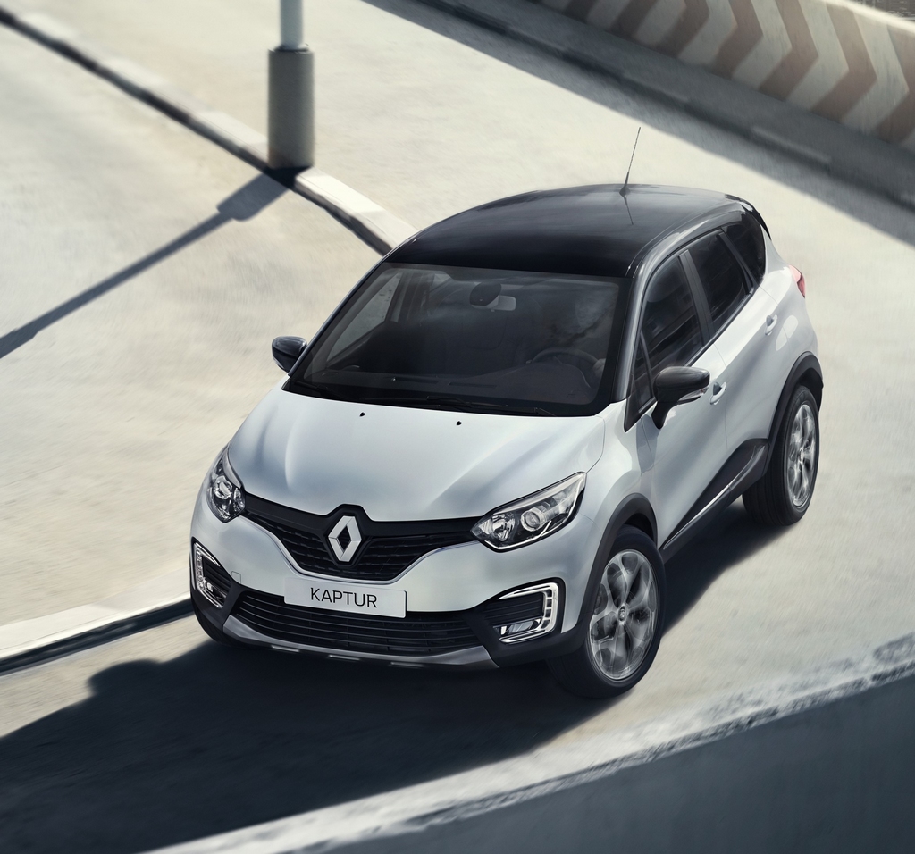 Captur pro ruský trh má větší rozměry, pohon všech kol a zřejmě i odlišné motory Captur pro ruský trh má větší rozměry, pohon všech kol a zřejmě i odlišné motory