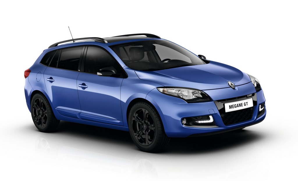 Mégane Grandtour GT 220 by byl ideálním pomocníkem spěchajících chalupářů...