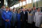 Slavnostního otevření nové továrny v Togliatti se zúčastnili vysocí představitelé Renaultu, Nissanu, Lady i ruský premiér