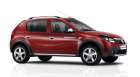 Součástí standardní výbavy verze Stepway jsou také střešní ližiny