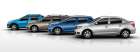 Nová samočinná robotizovaná převodovka Easy-R se montuje do modelů Logan, Sandero, Logan MCV a Sandero Stepway (na snímku vozy stojí v tomto pořadí směrem z prava doleva)