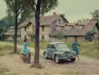 Tento idilicky působící snímek pořídilo tiskové oddělení Renaultu na samém konci kariéry typu 4CV, v roce 1961