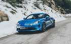 Vozy Alpine v 60. a 70. letech excelovaly na horských rychlostních zkouškách Rally Monte Carlo, proto byl na těchto místech nafoceny i jízdní snímky nové A110